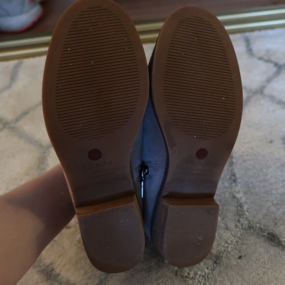 Blondo Waterproof Suede Taupe Booties - Picture 7 of 7